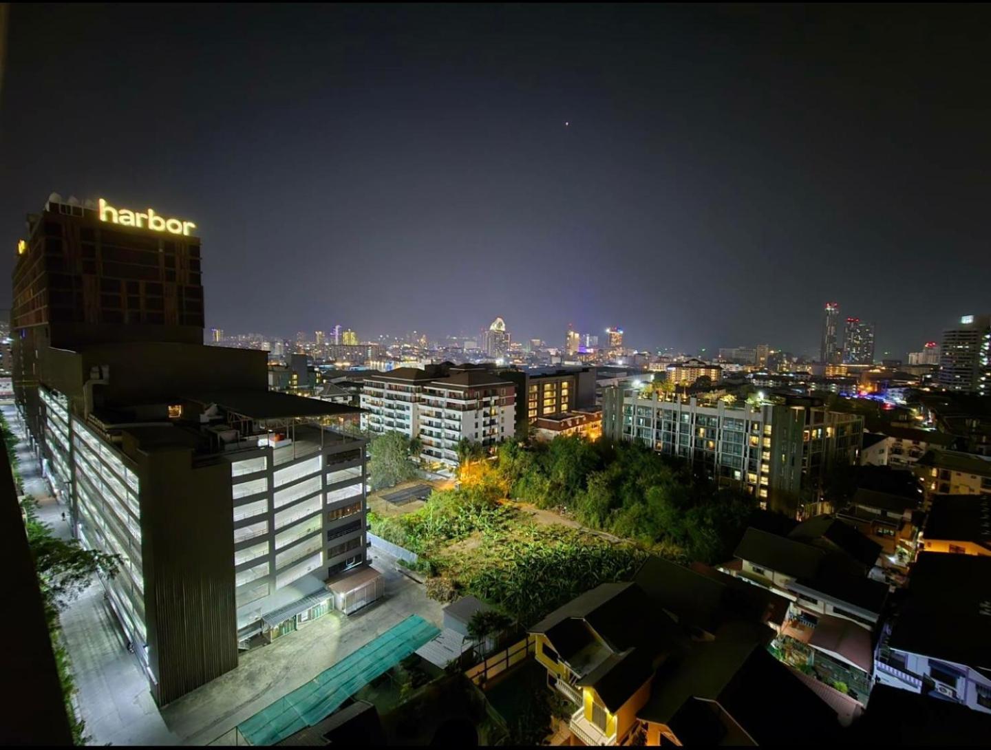 First Pacific Cirrus Hotell Pattaya Eksteriør bilde