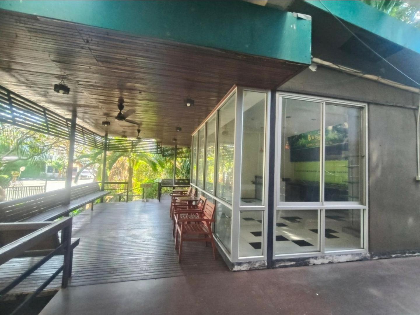 First Pacific Cirrus Hotell Pattaya Eksteriør bilde
